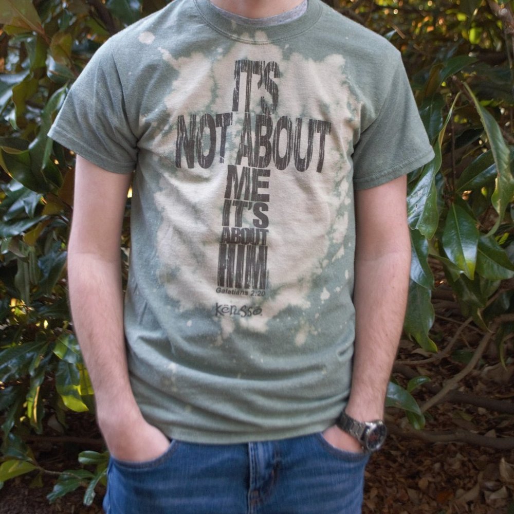 Green & Beige Bleach Dye (Galations 2:20) Cross T-Shirt
